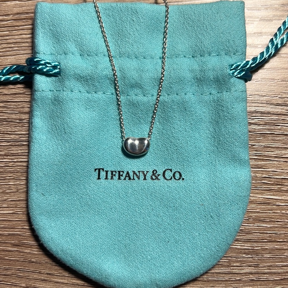 Tiffany & Co. Bean design Pendant in Sterling Silver, 9mm